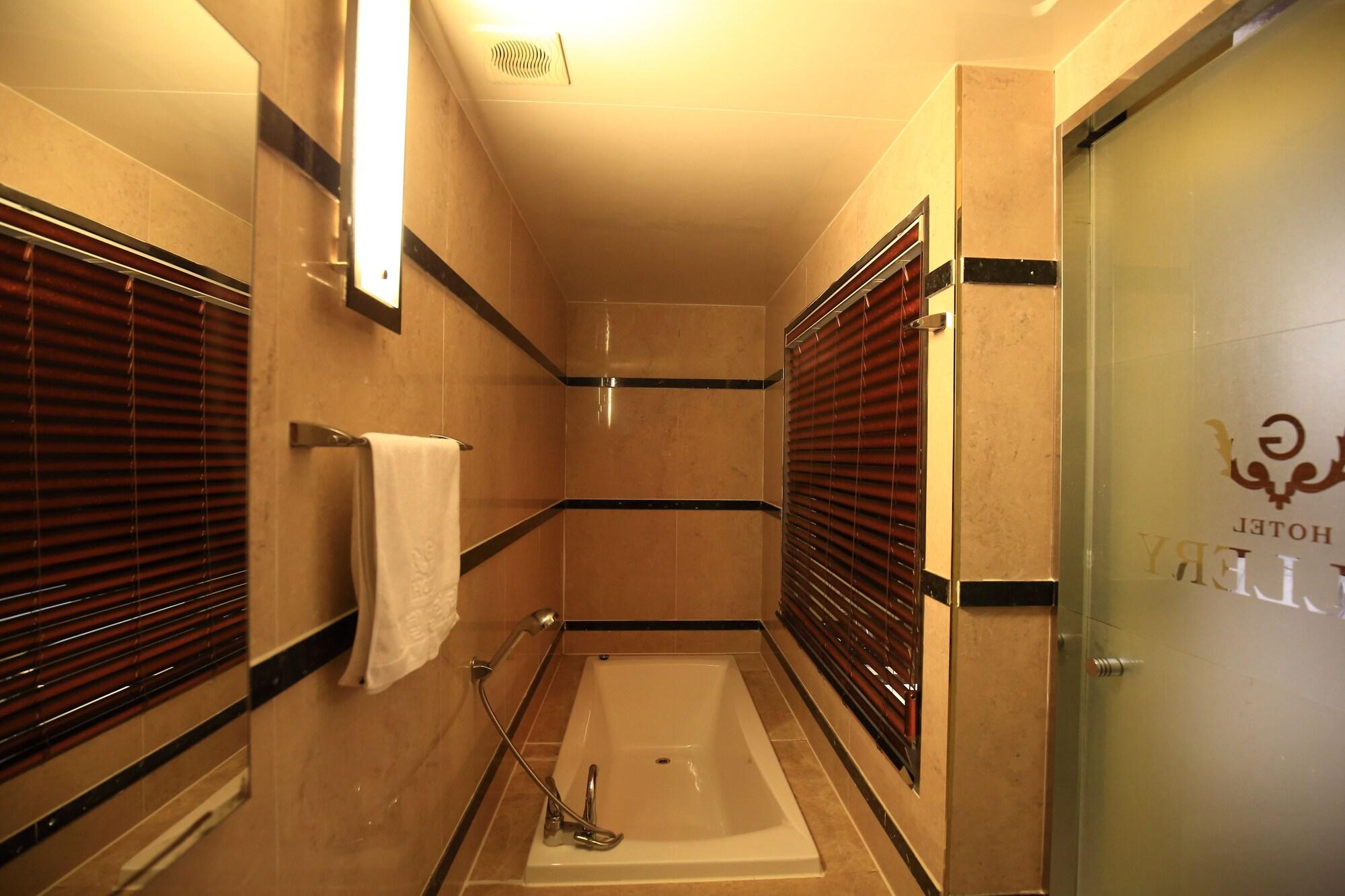 Gallery Tourist Hotel Tongyeong Ngoại thất bức ảnh