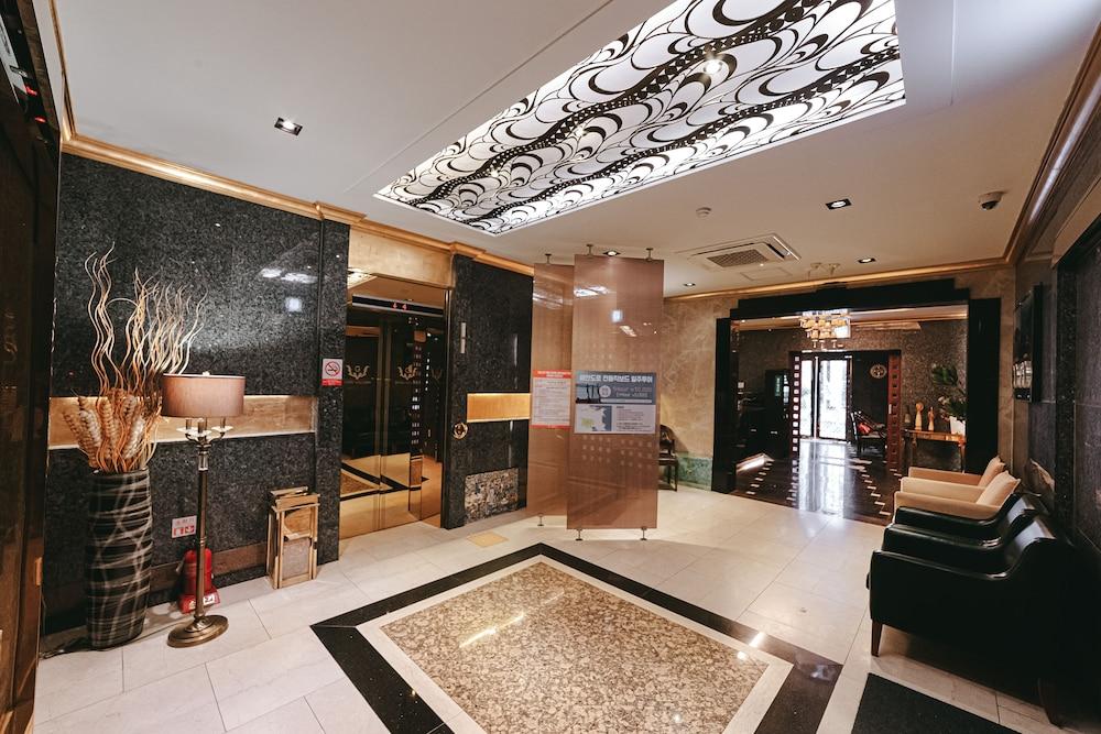 Gallery Tourist Hotel Tongyeong Ngoại thất bức ảnh