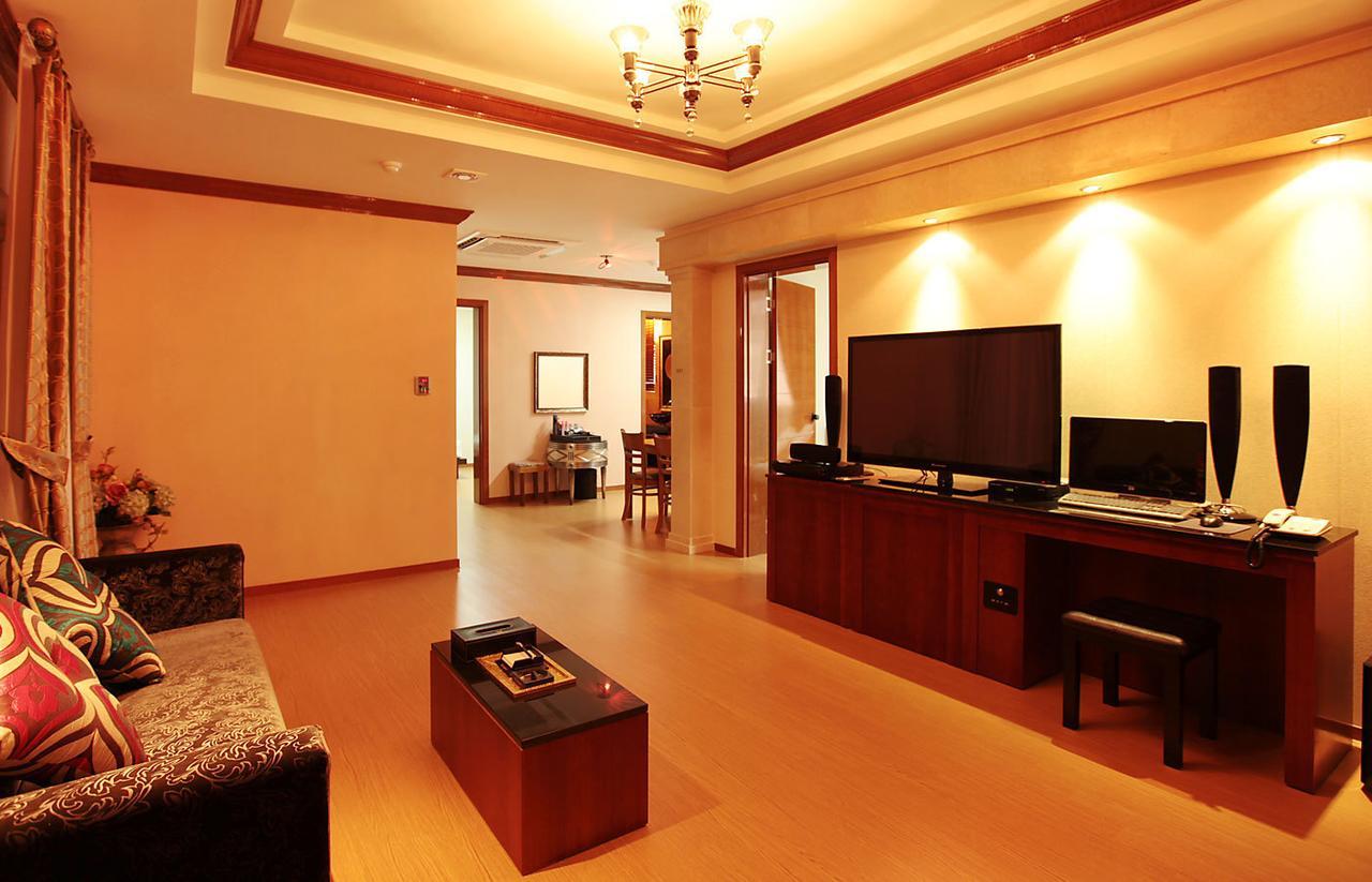Gallery Tourist Hotel Tongyeong Ngoại thất bức ảnh