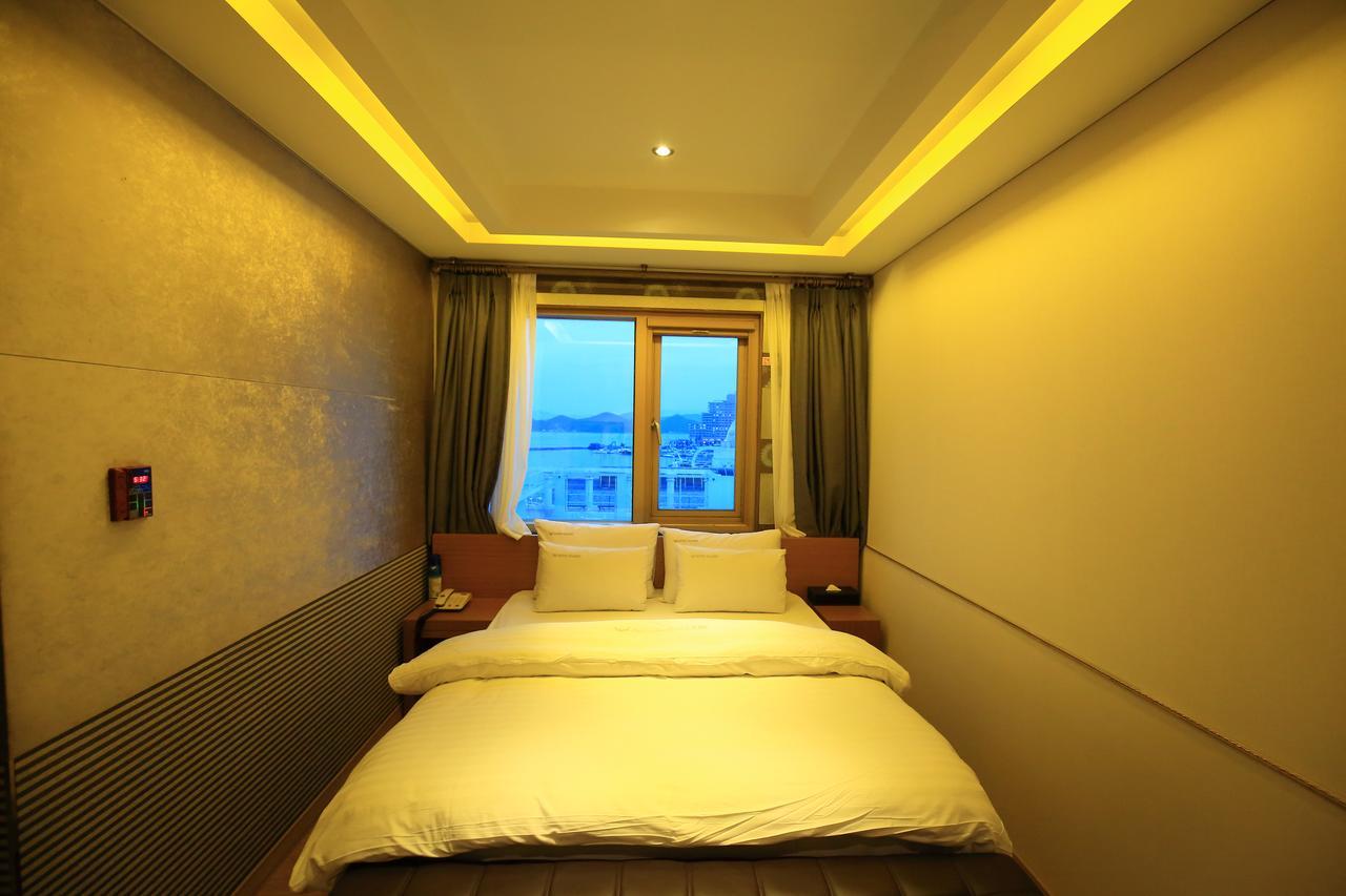 Gallery Tourist Hotel Tongyeong Ngoại thất bức ảnh